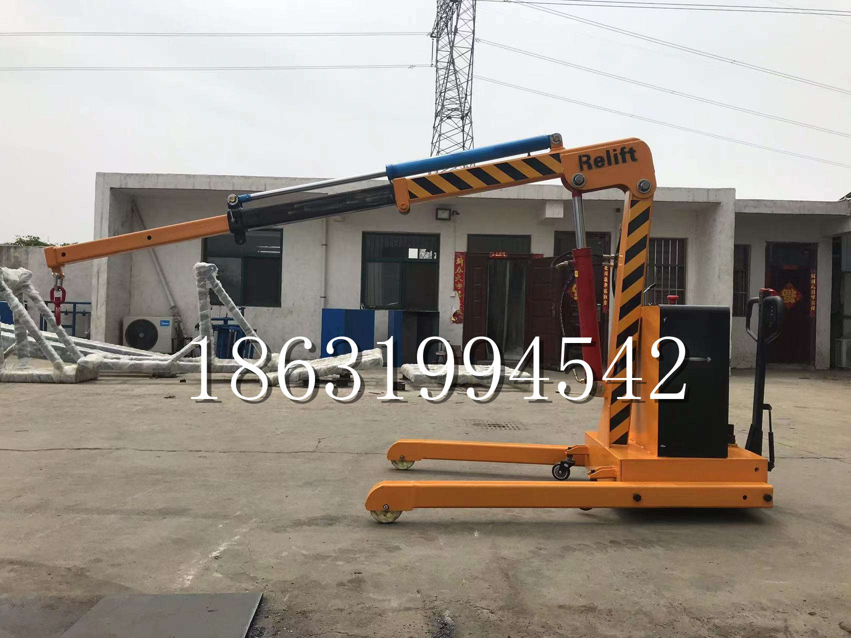 红古区久征定做3吨三轮随车吊 农用园林绿化移树吊 平板工程用小吊机